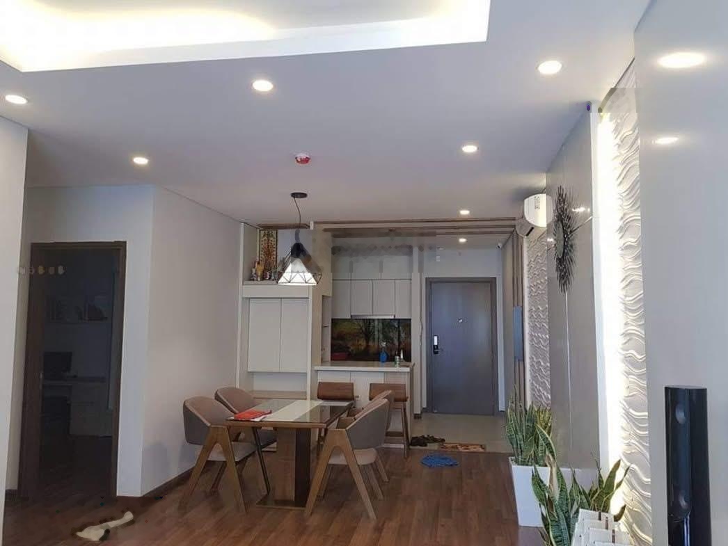 Bán CC N04B Ngoại Giao Đoàn, giá thỏa thuận, 84m2, sẵn sổ sang tên luôn.