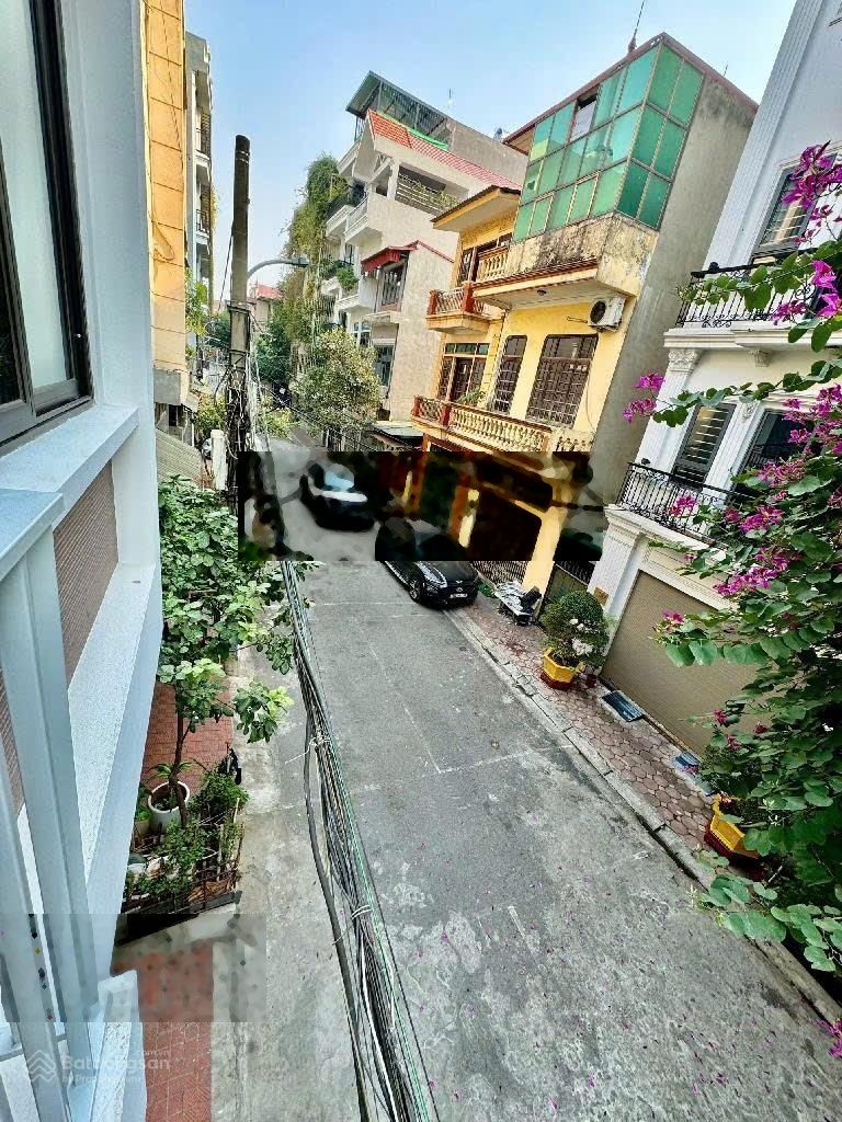 Phân lô quân đội 918 - ô tô tránh, 18.3 tỷ thoáng trước sau - dân trí cao, 4 tầng