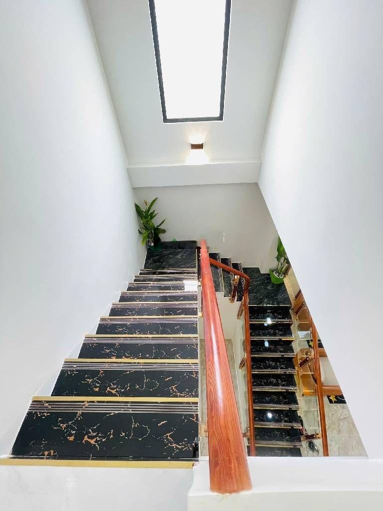 Bán nhà 2 tầng 5 x 22m mới 100% gần chợ Tân Mỹ Quận 7 siêu đẹp đón Tết Bính Ngọ!!!