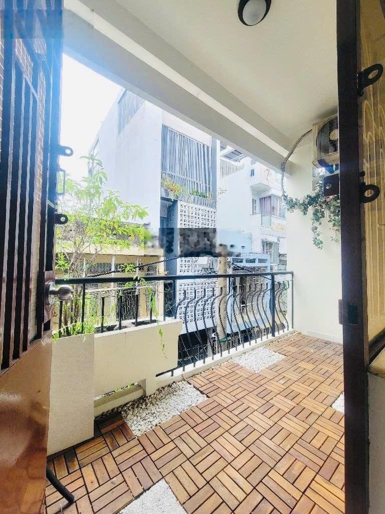 Khuvip trường sa lê văn sỹ quận 3 giáp phú nhuận -hẻm xe hơi thông 4 tầng-ngang 4.2 m chủ gấp bán.