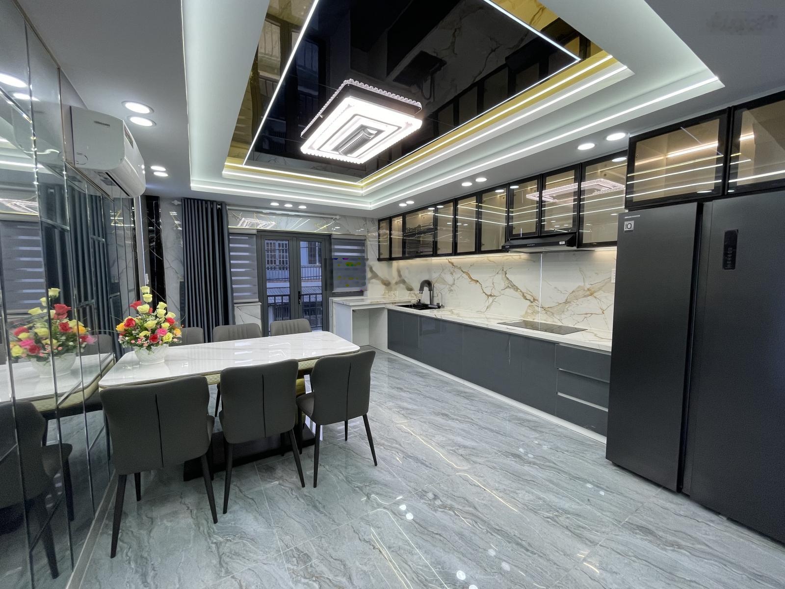 Siêu Phẩm Nhà Phố Có Thang Máy Vị Trí Đẹp Thới An 13, Q.12 / 4Mx21