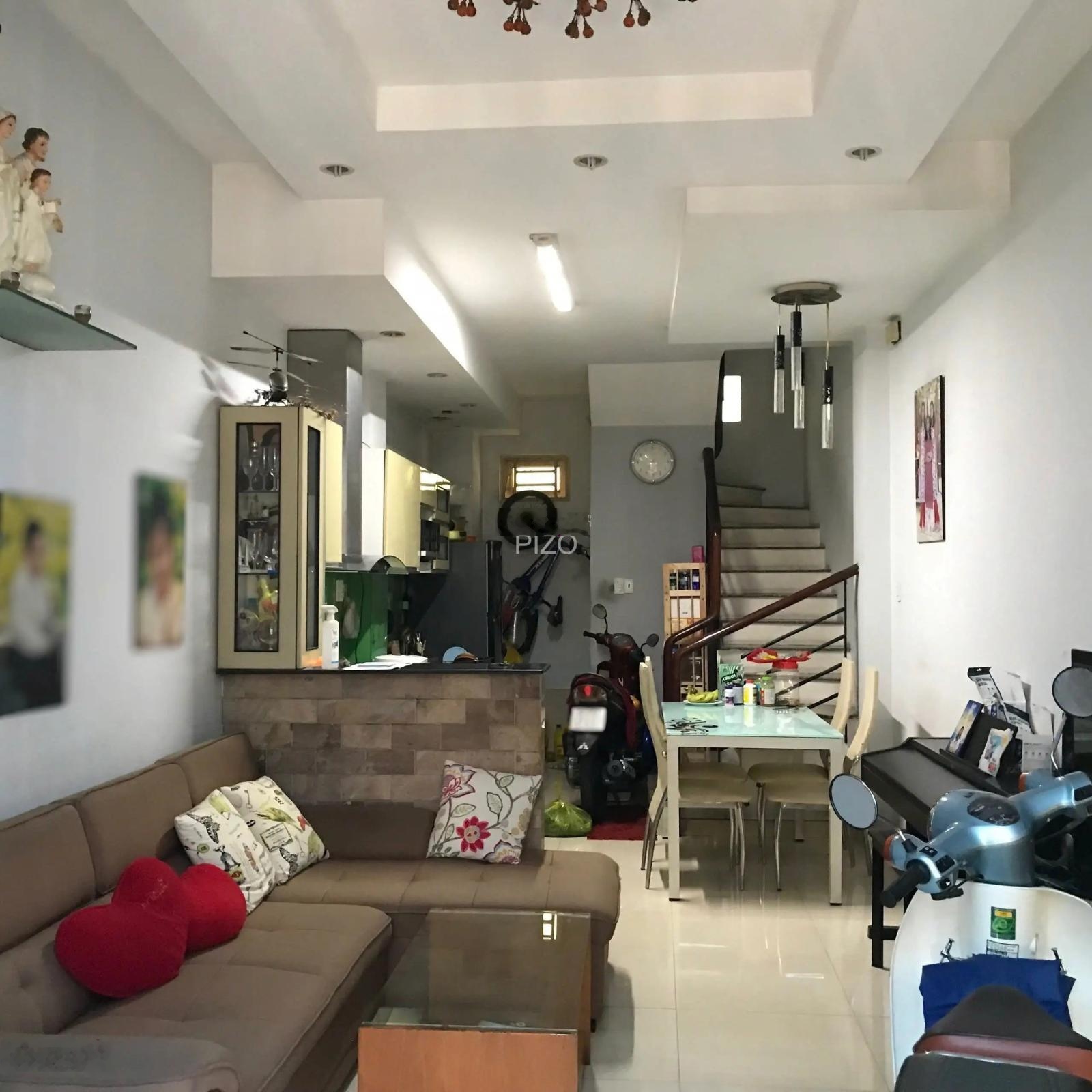 Bán nhà HXH đẹp ! Nguyễn Đình Chiểu P4 Q.3 (DT:3,4 x 9,4 m)36 m² 4 tầng vuông vức chỉ còn 8.2 tỷ TL