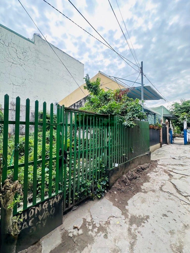 Bán lô đất đg 4 tăng Nhơn Phú Q9 ngang 5,3m giá 3,75 tỷ còn thương lượng