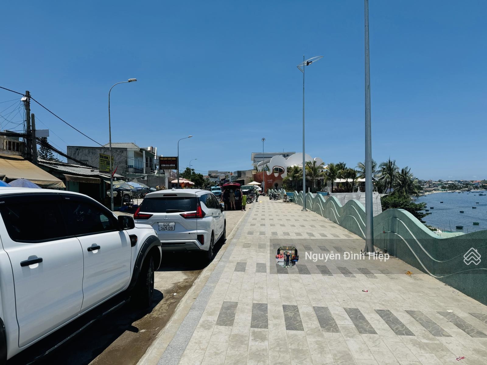 Bán 205m2 thổ cư view biển Huỳnh Thúc Kháng, Mũi Né đối diện công viên biển