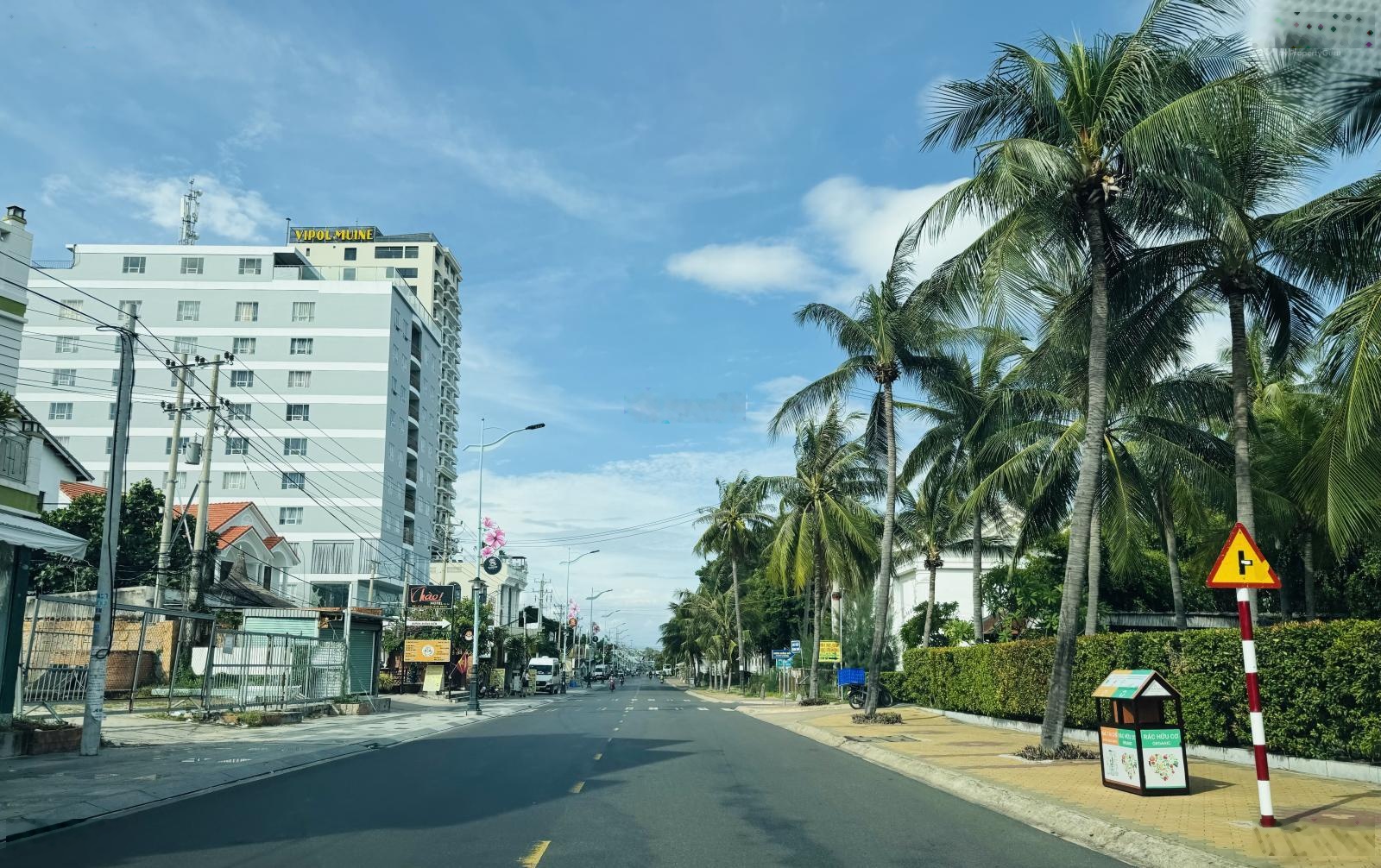 Bán 138m2 view biển mặt tiền Nguyễn Đình Chiểu, Hàm Tiến