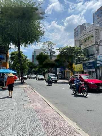 Bán quỹ đất lớn đường Võ Văn Tần P.6 Quận 3, diện tích 14x25m CN: 350m2 CTXD: hầm 7 tầng giá 130 tỷ