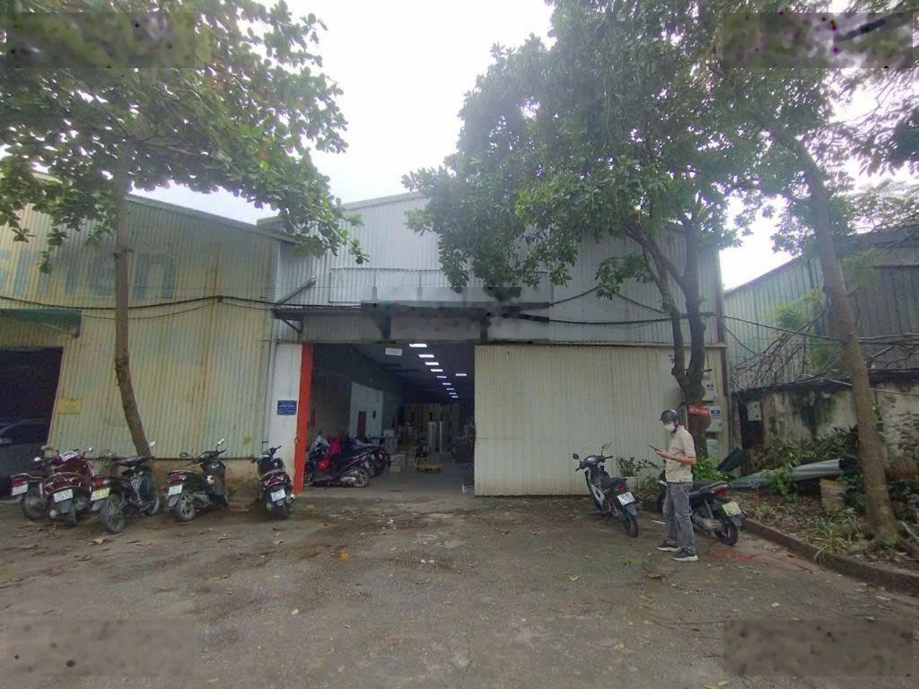 Cho thuê kho xưởng đường Cầu Diễn, DT 400m, MT 10m, điện 3fa, xuất VAT, xe công đỗ cửa, bảo vệ 24/7