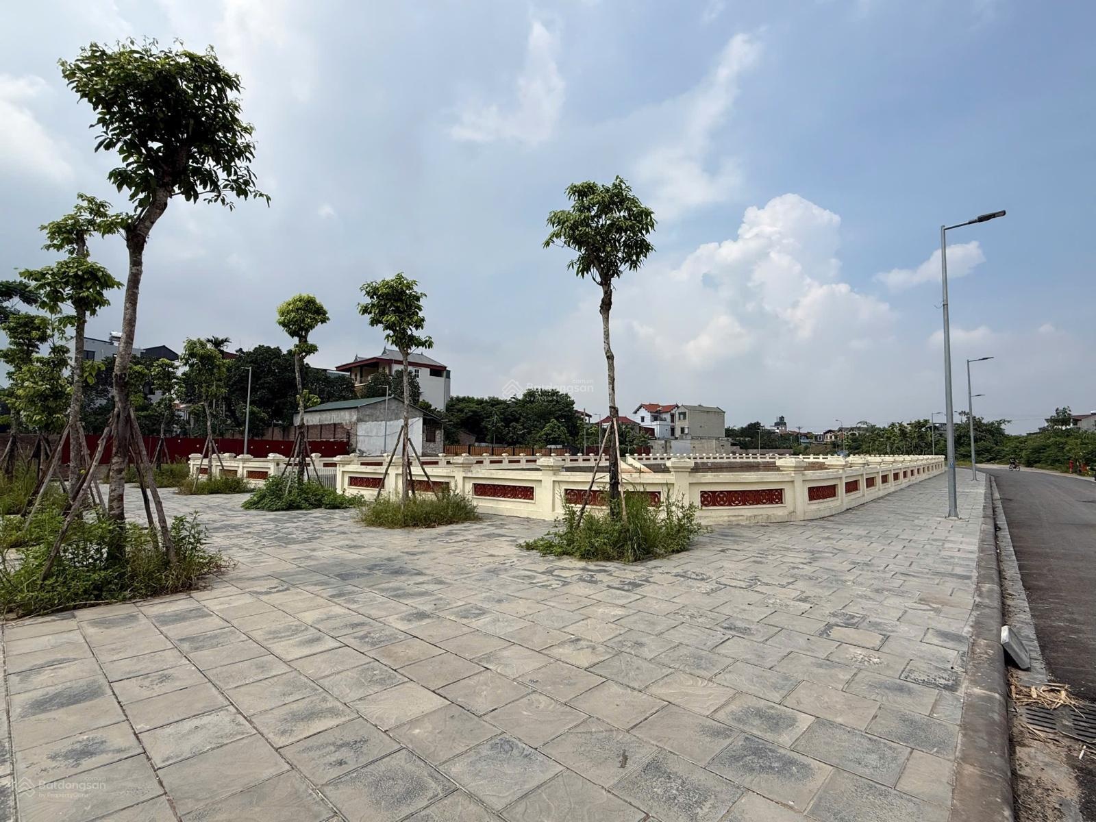 Bán đất trung tâm mai lâm-đông anh-44m2-5,x tỷ-ô tô-hàng xóm vinhomes