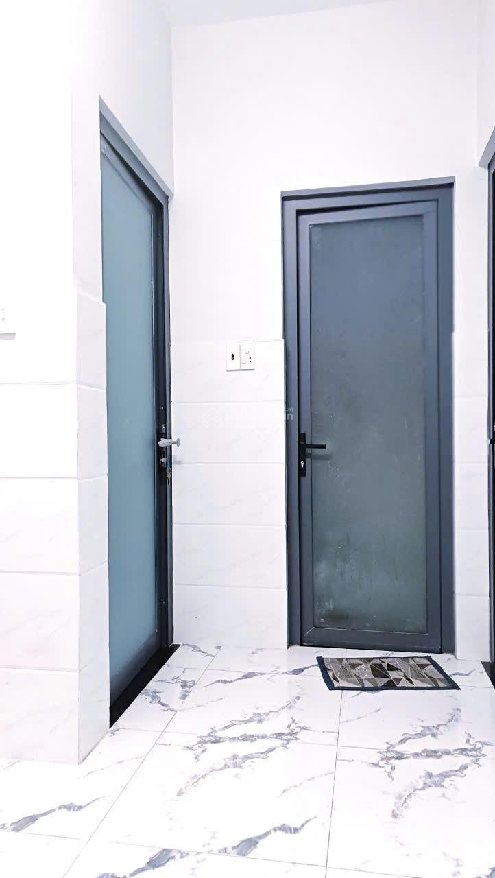 Nguyễn Duy Trinh - Nhà đẹp ngang 6m vuông vức, 4PN, chỉ 6.3 tỷ còn TL!