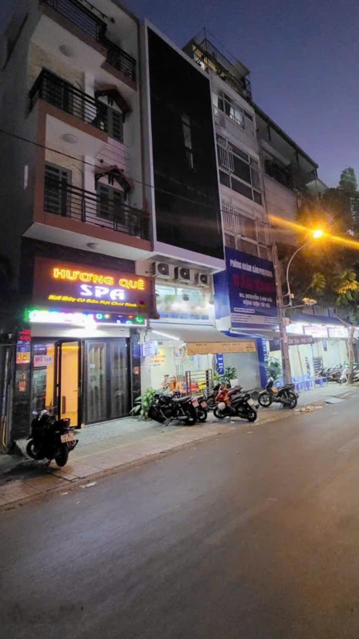 Cho thuê nguyên căn mặt tiền Phạm Hữu Chí, phường 12, quận 5, sát bệnh viện Chợ Rẫy, Hùng Vương