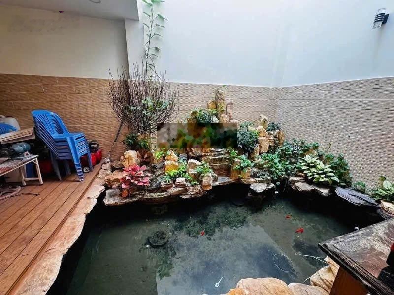 Xuất cảnh cần bán biệt thự K300 - Nguyễn Minh Hoàng, 9x21m, 1 hầm 5 lầu, full nội thất tặng hết