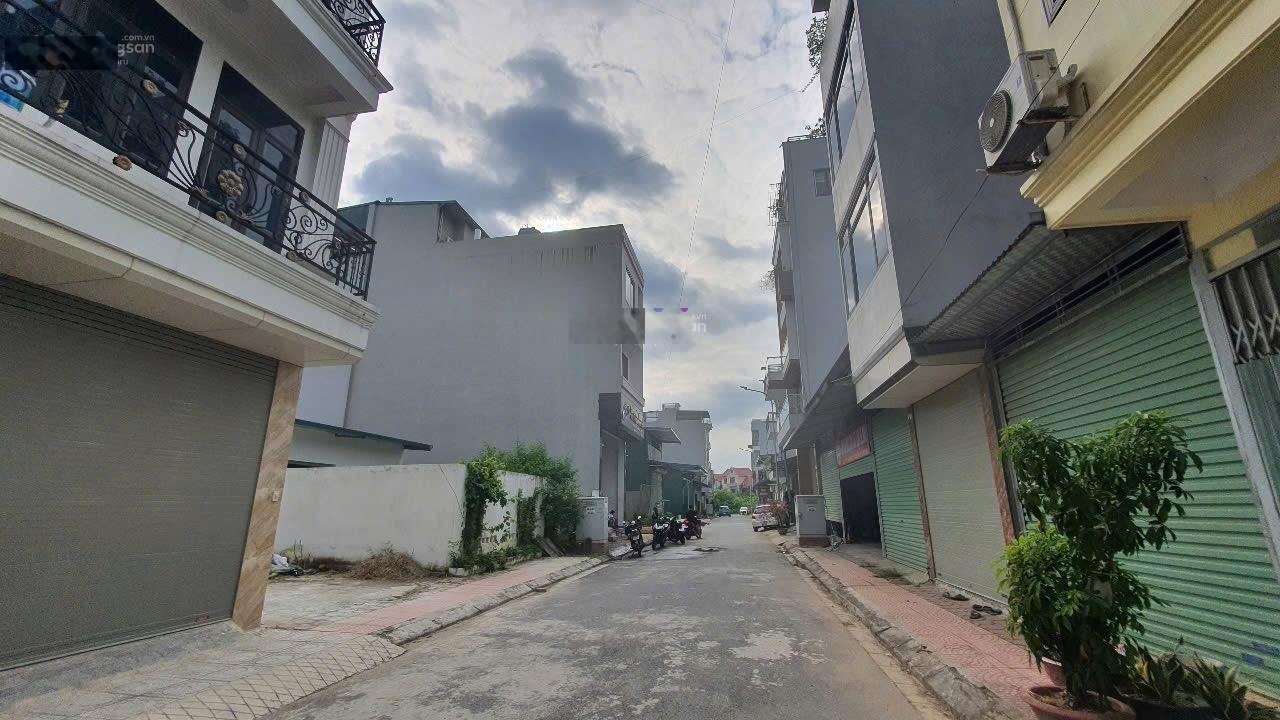 Cho thuê kho 50m2 - 100m2 - 150m2 - 200m2. Lh 0989030019