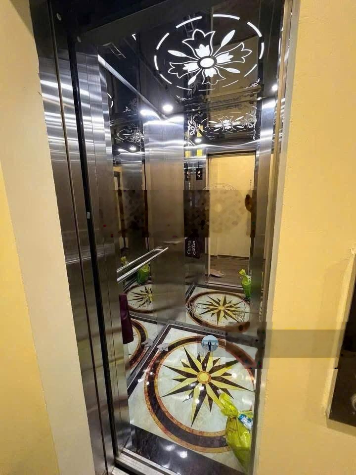 Nhà 7T thang máy Vị Trí Đẹp khu P/Lô Ngọc Hà ngõ 3m cách oto đỗ 20m gần Mp dt 55,8m mt 4,08m 8PN