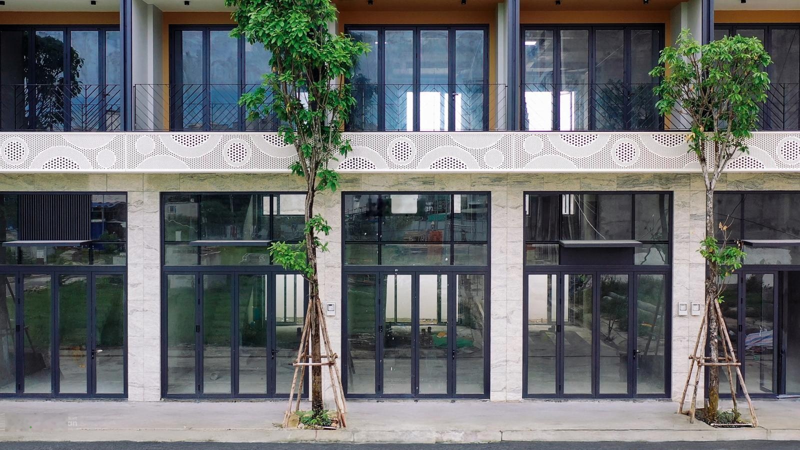 Nhà phố The Sholi Bình Tân, sổ hồng hoàn công sẵn sàng nhận nhà vào ở ngay, 1 trệt 4 lầu