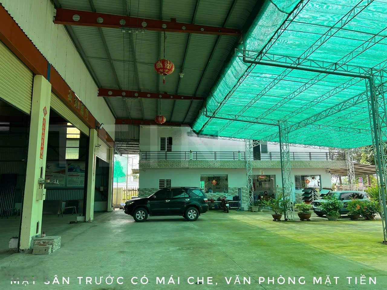Kho xưởng bãi 4.000m² kho xây dựng 1.716m² mặt tiền đường Nam Sông Hậu, ngay trung tâm TT. Trần Đề