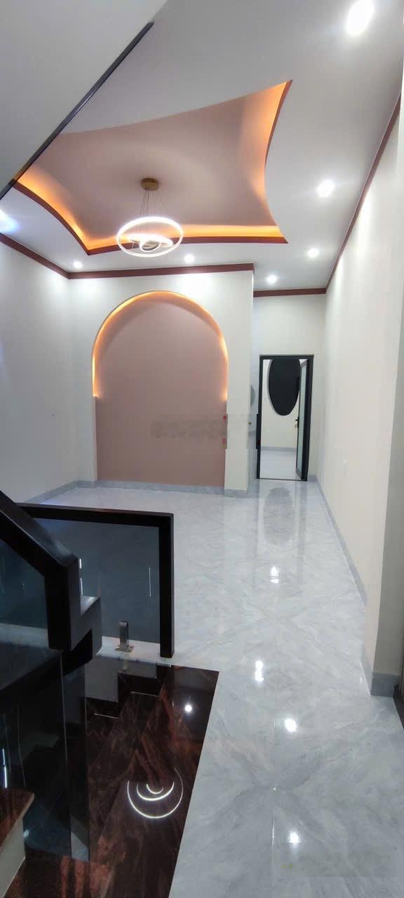 Chủ giữ bán căn nhà 1 trệt 2 lầu phường Biên Hoà (Tân Hạnh cũ). DT: 108m2 Giá: 3tỷ850