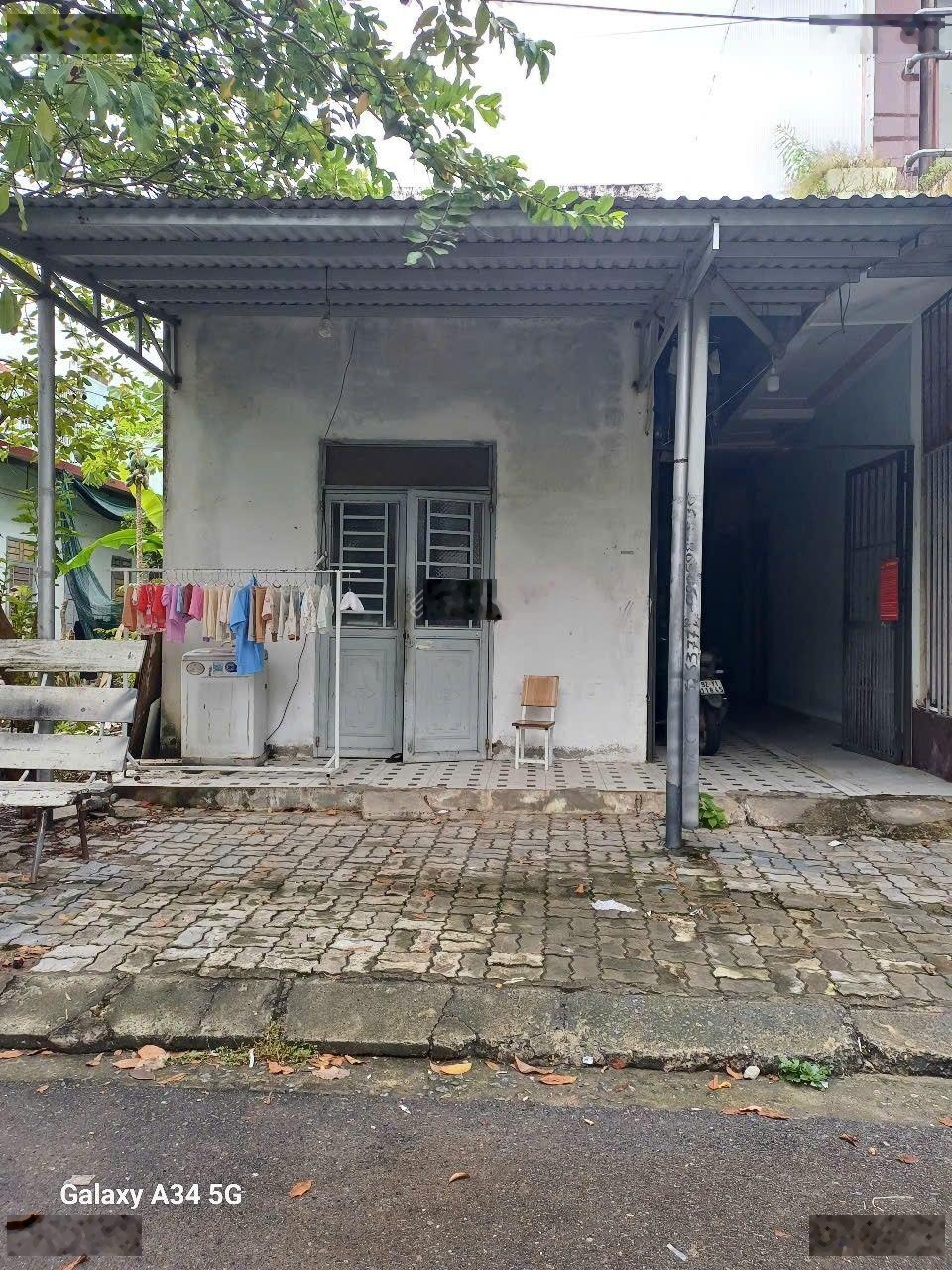 Bán nhà trọ 5 phòng đang cho thuê đường Thạch Sơn 3, giá 4.2 tỷ, DT 100m2, 5PN, 5WC