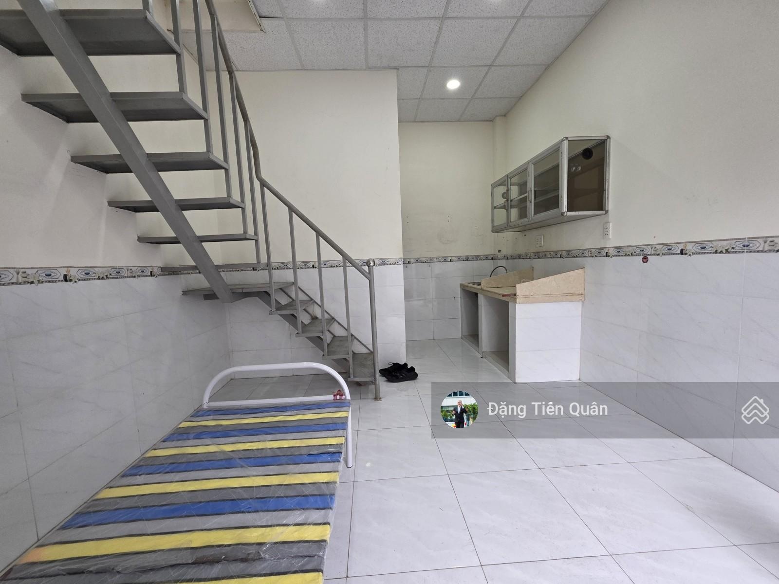 4 mặt tiền - 8 phòng 2 tầng - dòng tiền đỉnh cao giữa Bình Trưng - chỉ 8.7 tỷ TL