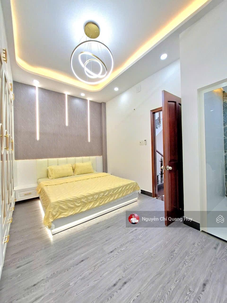 Nhà Phố Hiện Đại - Đường 6m 1979 Huỳnh Tấn Phát - KDC Đồng bộ dân trí cao - 4,6m x 13m Giá 7,9 tỷ