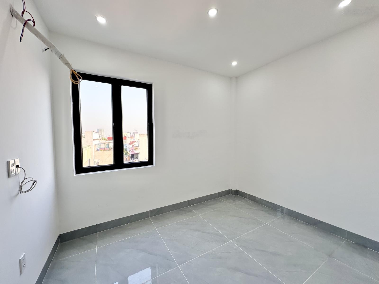 Nhà lô góc 2 mặt tiền 4 tầng ngõ ô tô - thông các ngả chỉ 3,28 tỷ tại Hồng Bàng, Hải Phòng