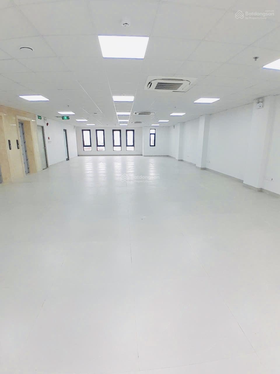 Cho thuê sàn tại phố Hoàng Cầu, Ô Chợ Dừa, Đống Đa, Hà Nội. Diện tích 80m2, 120m2, 150m2,300m2