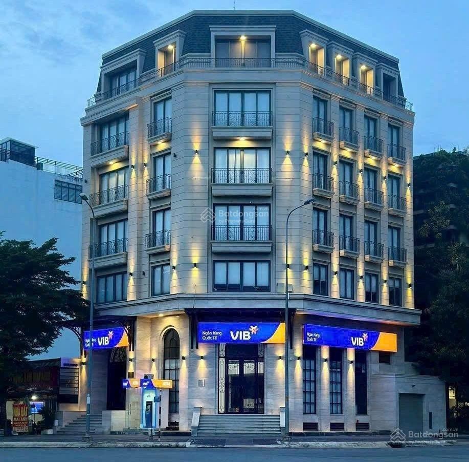 Cho thuê nhà 3 mặt tiền Trần Quý Kiên - Lê Hiến Mai - Thạch Mỹ Lợi Quận 2