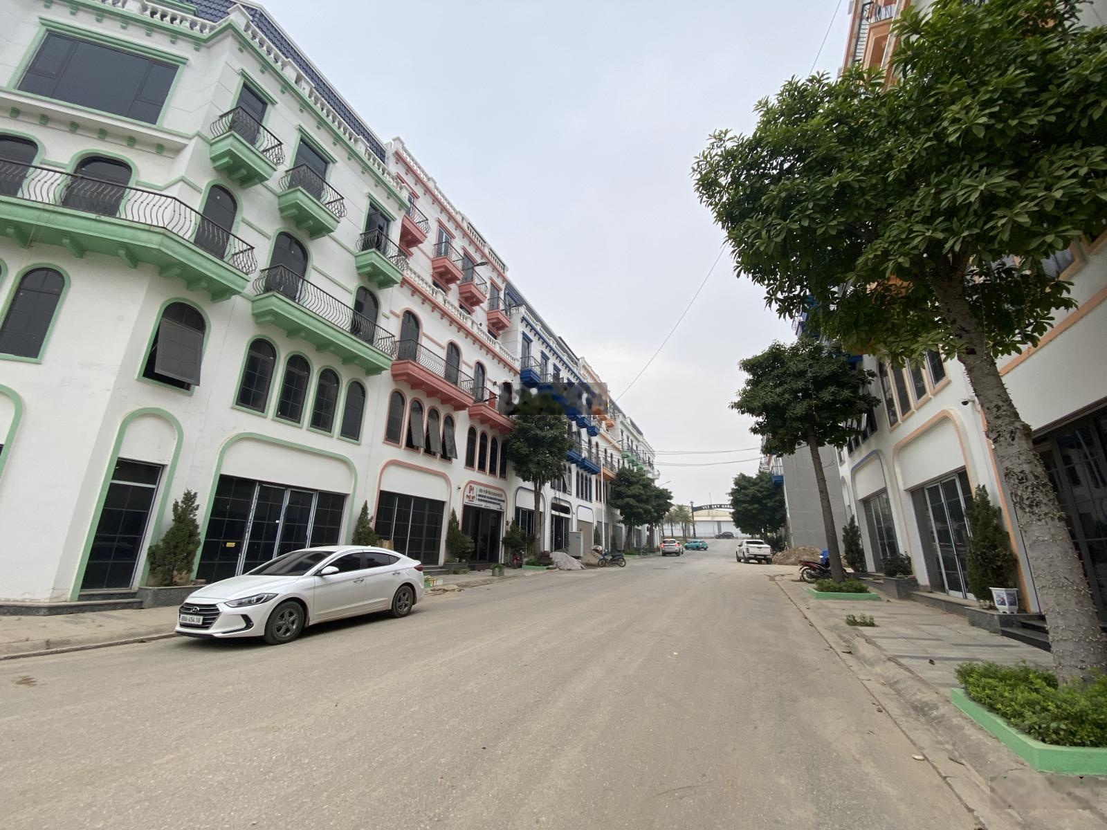 Bán căn shophouse 5 tầng dự án VCI Sky Garden, Vĩnh Yên băng 1 đường vành đai 52m lh0987673102