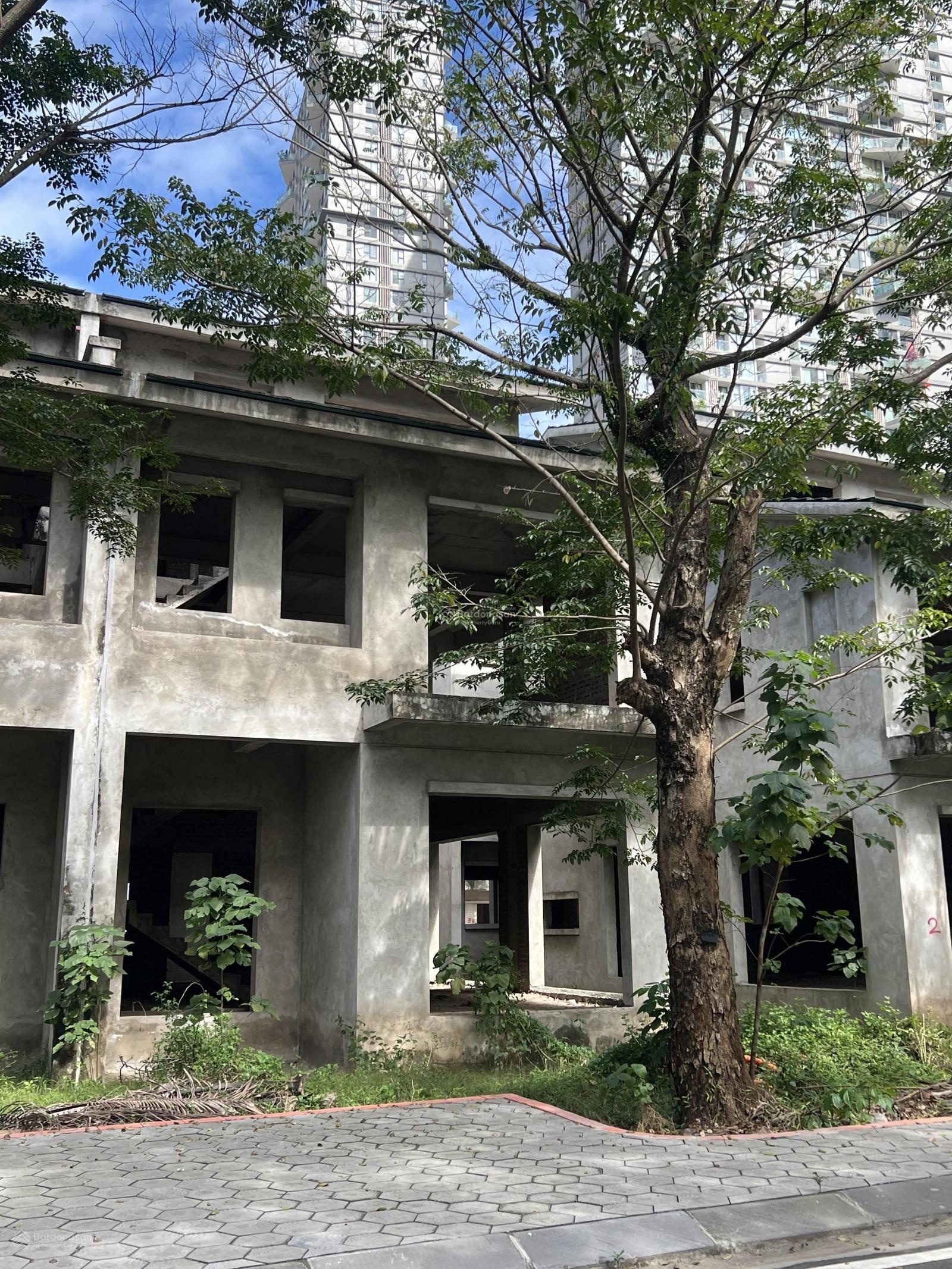 Bán biệt thự song lập Ecopark, 162m2 view bể bơi, đã có sổ, liên hệ: 0932560000