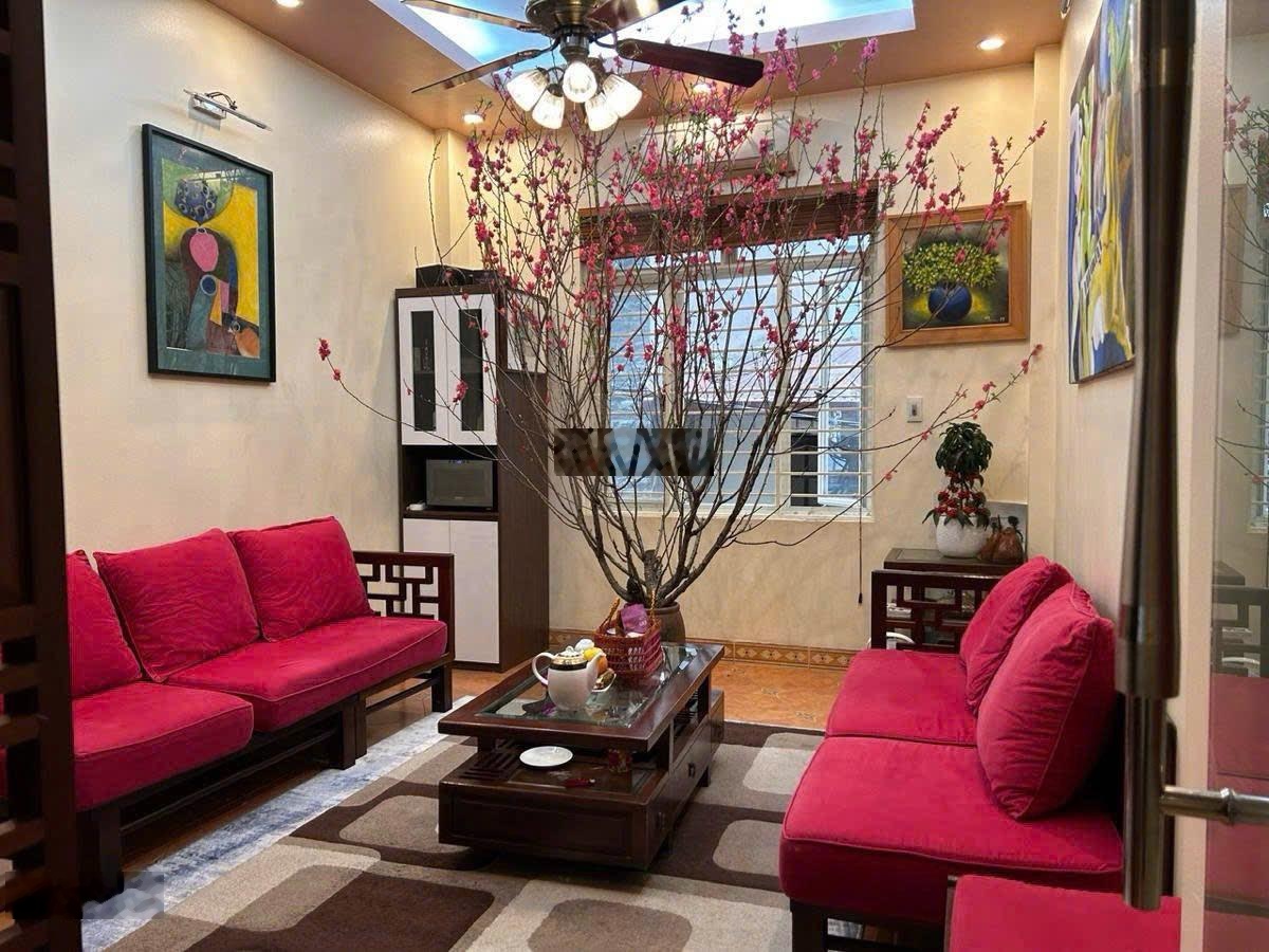 Bán nhà 5 tầng Phân lô Lạc Long Quân gần Lotte Tây Hồ, ngõ ô tô tải, nhà mới ở ngay giá hơn 14 tỷ