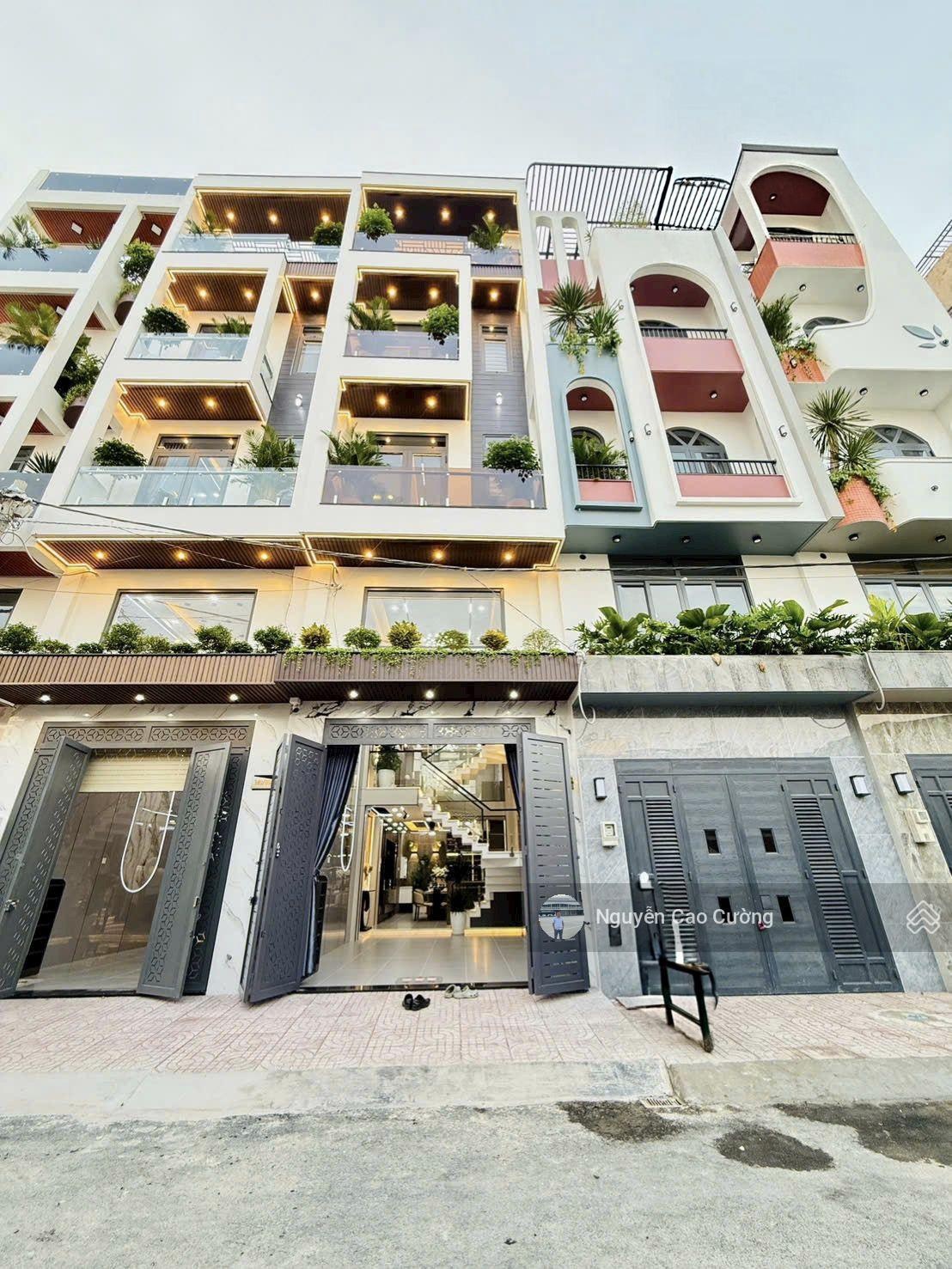 Nhà phố đẹp, nội thất đẹp, 4x15m, 1 lững 3 lầu, đường nhựa 8m, Thạnh xuân 25