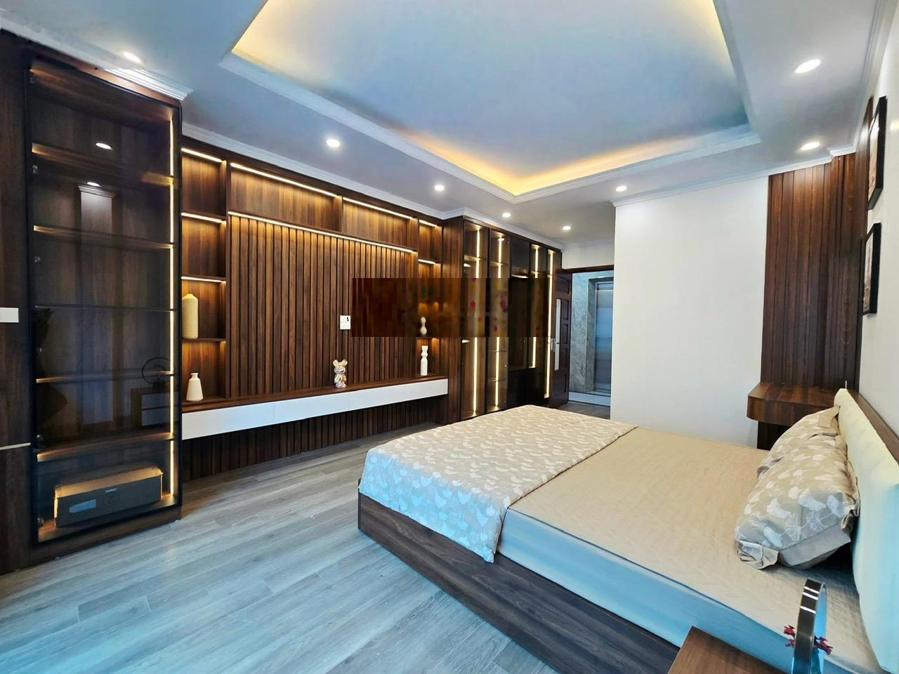 Bán nhà Giang Văn Minh,50m2 x 5 tầng,MT 5,5m,nhà mới full nội thất,10m ra ngõ ô tô tránh,hơn 12 tỷ