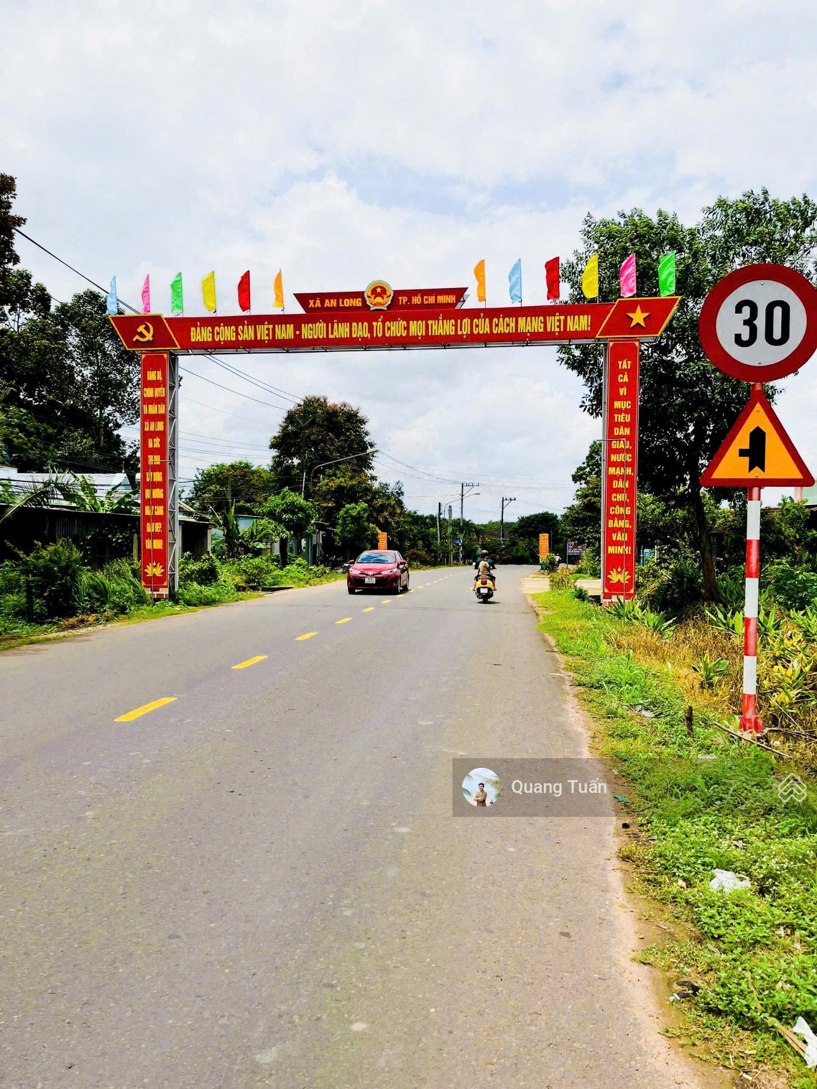 Cần bán lô đất 345,4m2 gần chợ An Linh, dân cư đông, giá 450 triệu còn thương lượng, sổ hồng riêng