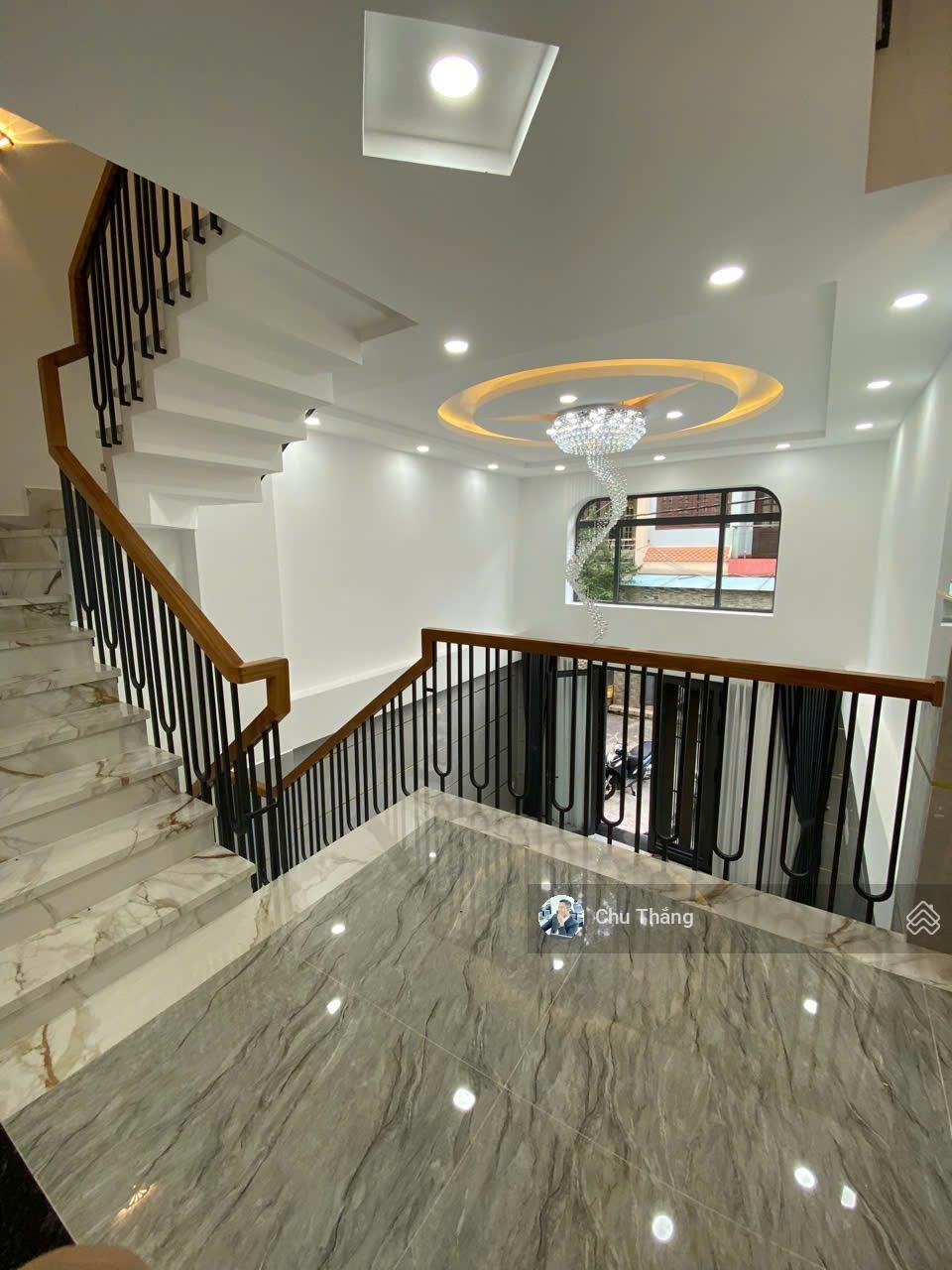 Mặt Tiền đường Thái Thị Nhạn p10 Tân bình 8x28 CTXD HẦM 7 LẦU 35 VÊ 32TY duy nhất