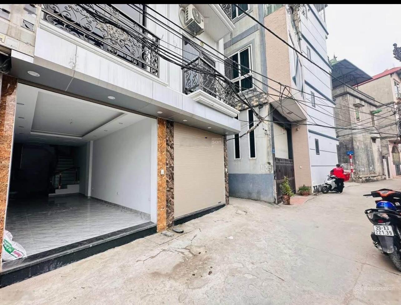 Nhà đẹp Đại Mỗ ô tô vào nhà - Bãi đỗ cạnh nhà - 60m2 - 7.x tỉ