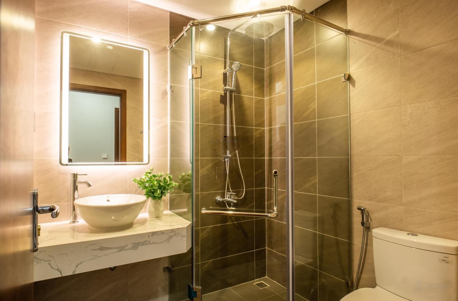 Cho thuê căn hộ 3pn diện tích 105m2 chung cư Bình Minh Garden - đầy đủ đồ xịn - giá 13tr