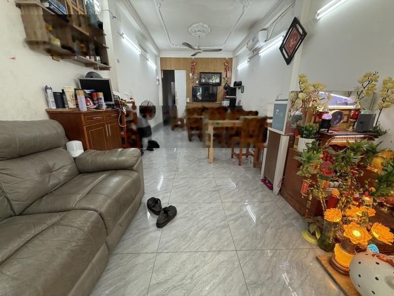 Mặt tiền đường nhựa 12m, Dương Bá Trạc P1 Quận 8, 55m2 5 tầng, có lề 3m