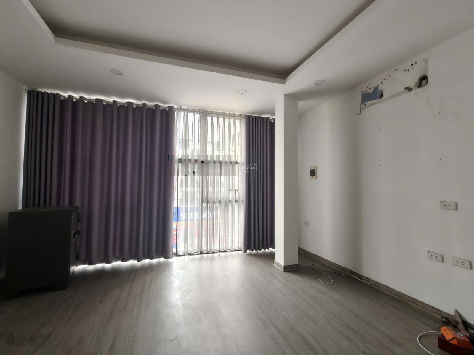 CHO THUÊ TOÀ NHÀ 4TẦNG LÔ GÓC NHIỀU Phù hợp làm văn phòng .spa .nail .cắt tóc