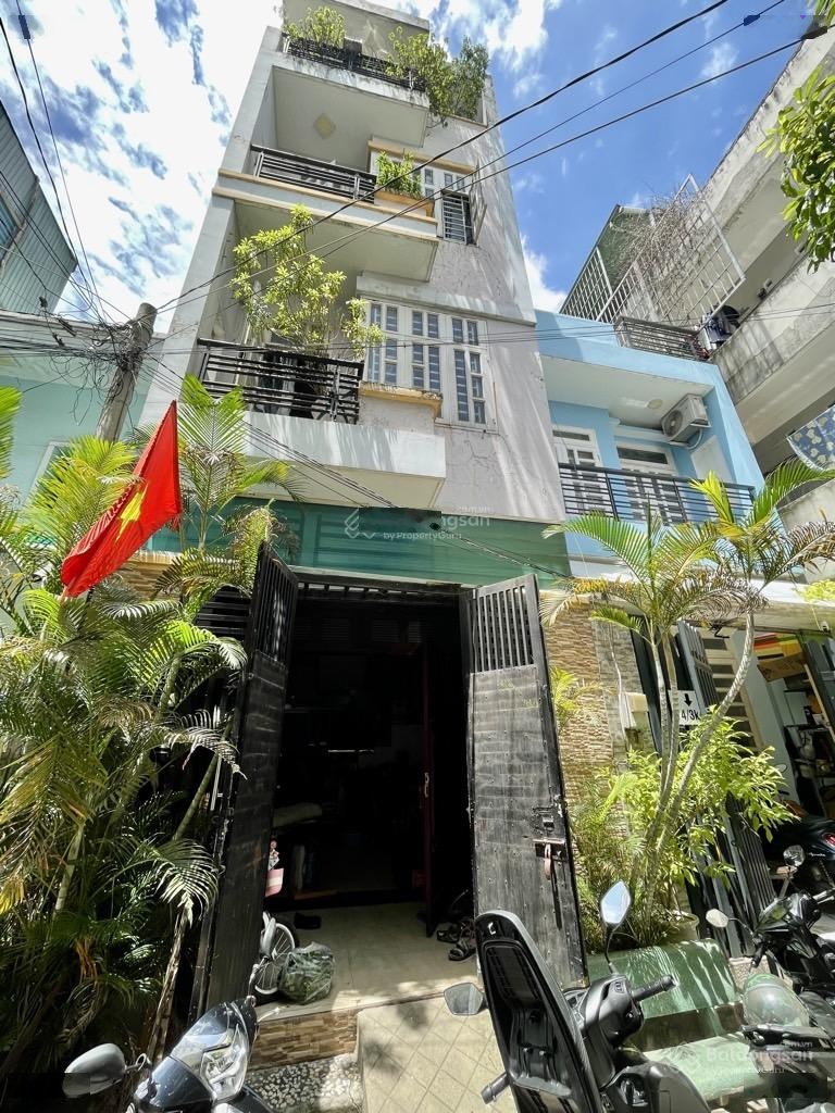 Nhà đẹp ở ngay hẻm xe hơi sát mặt tiền 4 tầng gần phạm văn đồng 4x13 chỉ 6,1 tỷ.