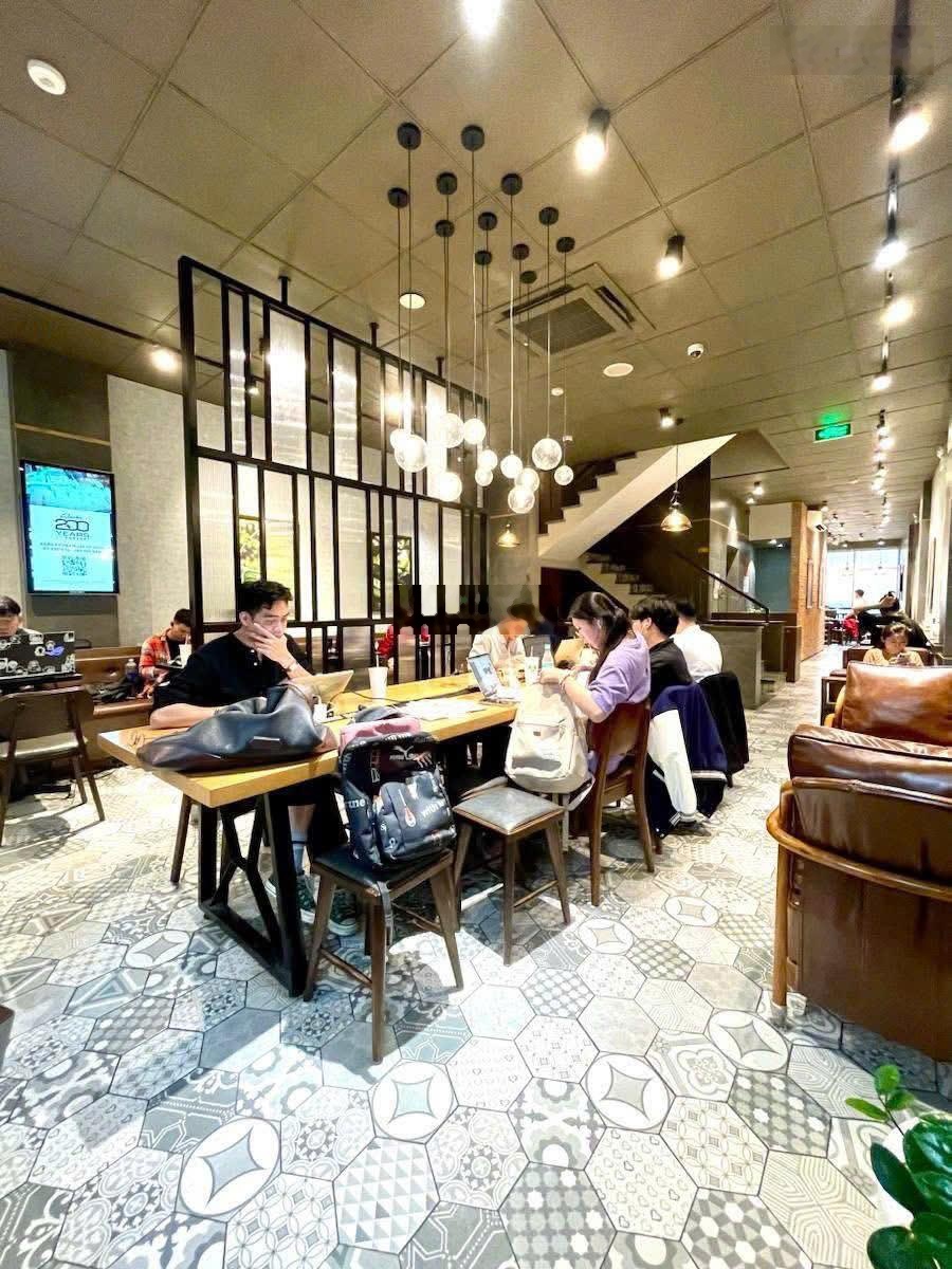 Bán nhà mặt tiền đường Thiên Phước, DT; 4.5x14 nhà mới 5 tầng, nở hậu 5.5m giá 16.6 tỷ thương lượng