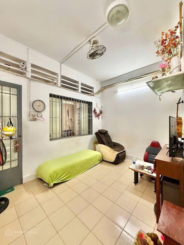 Chung cư 482 Nơ Trang Long, gần Nguyễn Xí - 56m2 - 2 phòng ngủ - vị trí siêu thoáng - nhỉnh 3 tỷ