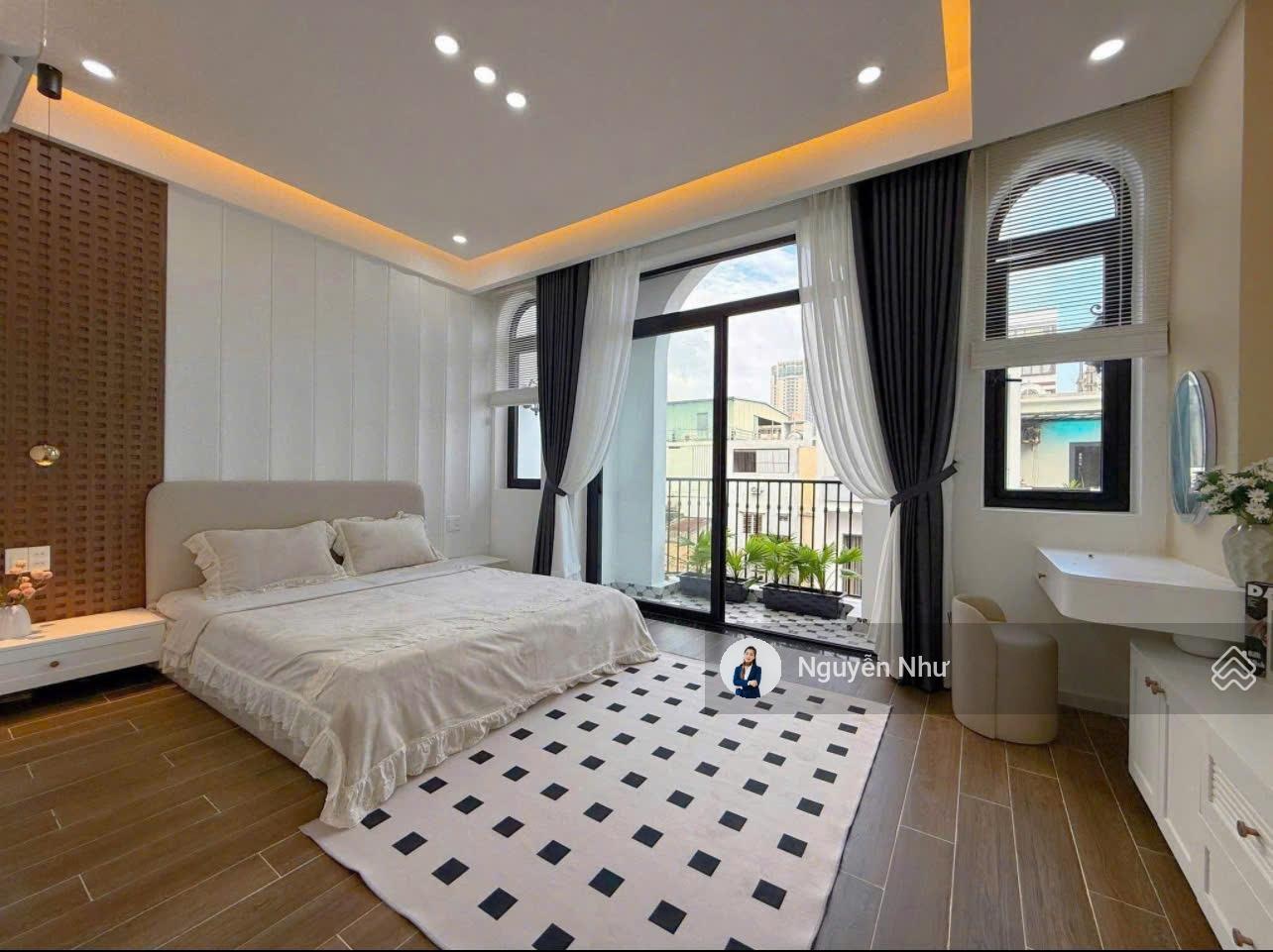 VIP! Bán villa Trần Thanh Mại, khu phố Hàn Quốc, 75m2x 4 tầng, dòng tiền 600 tr/ năm. Nhỉnh 15 tỷ