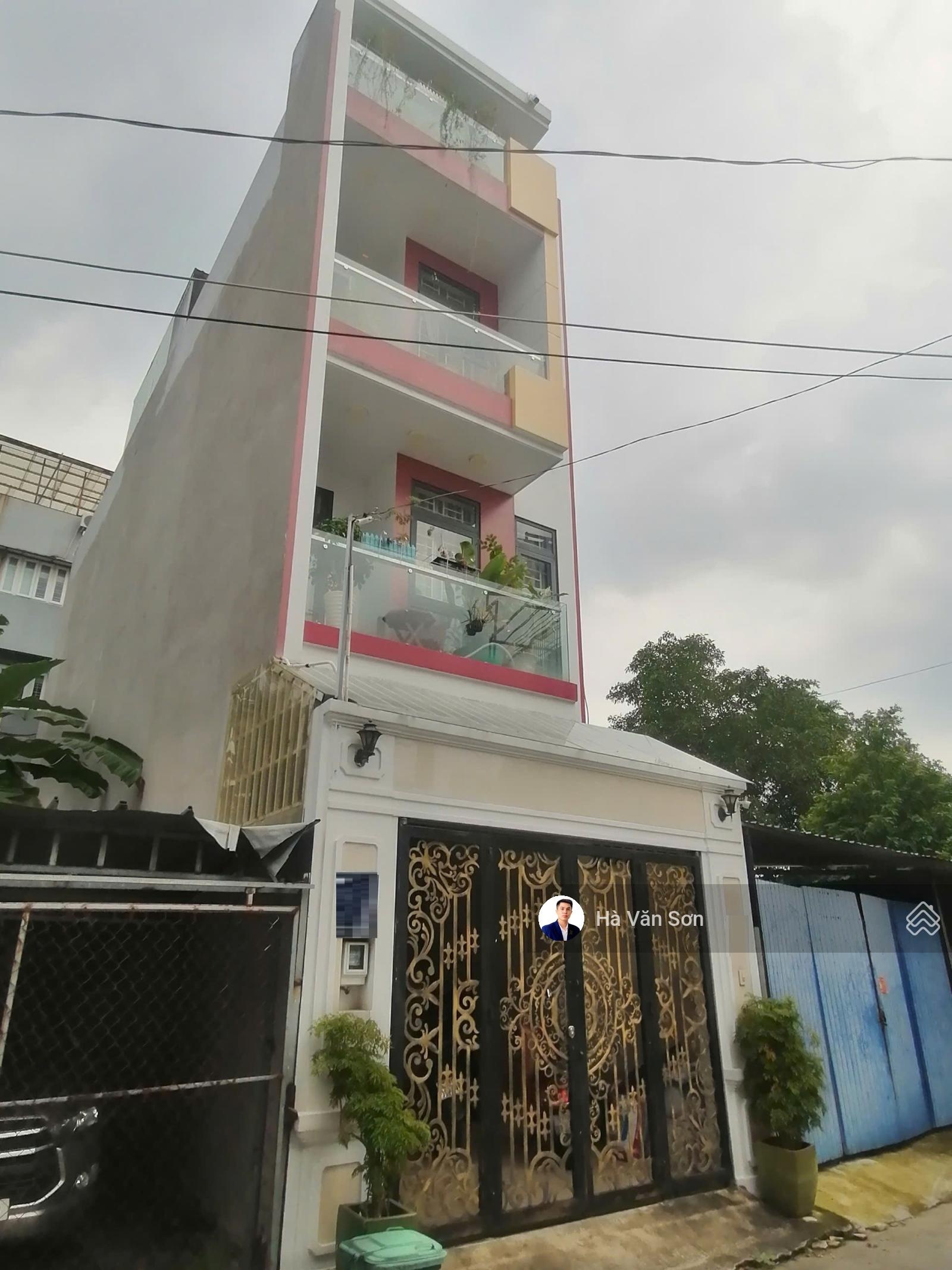 Nhà đẹp gần cổng chính Vạn Phúc City- 80,1m2 đất- Giá chỉ 10tỷ8