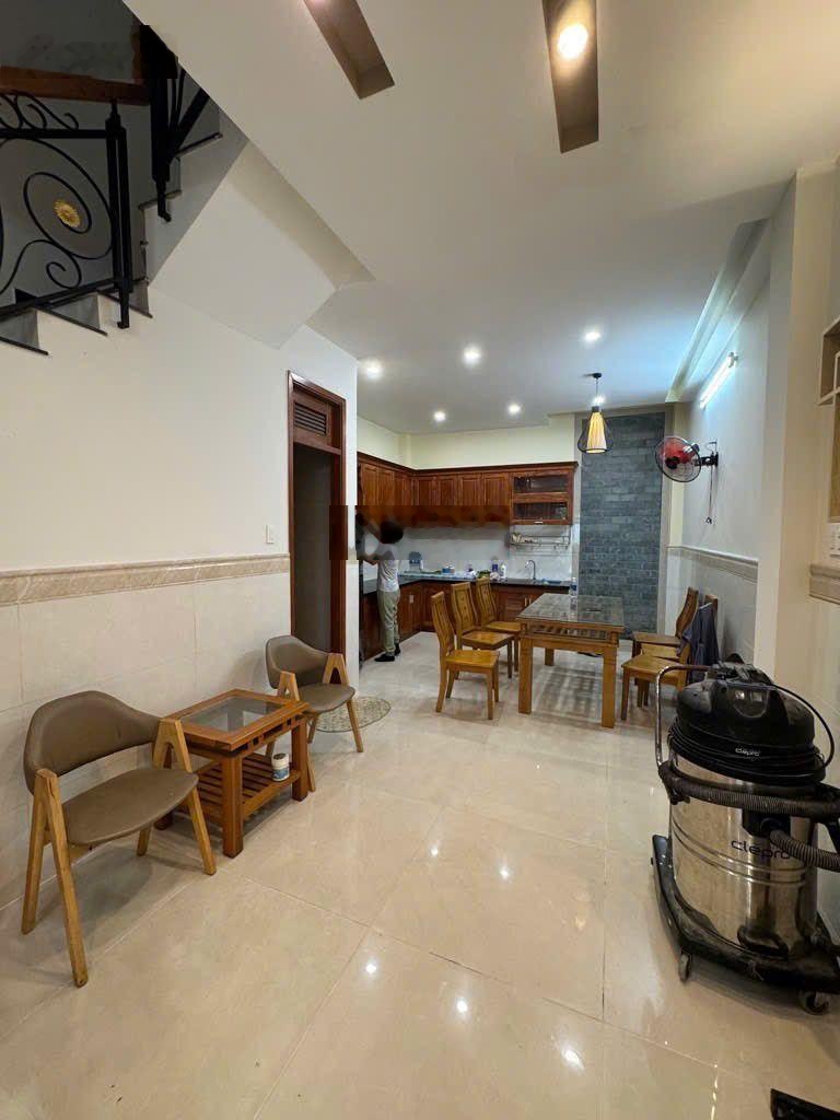 Chỉ 7.45tỷ - nhà 3tầng đẹp-hxh 5m -57m2(4.2x16)-khu vip trường thọ Thủ Đức -Ngay ĐS 2 -gần ga metro