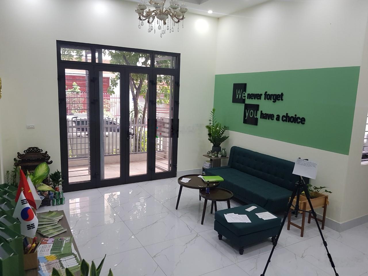 View Hồ!! Phân lô, ôtô tránh, kinh doanh, 2 mặt thoáng, Phố Chùa Láng, DT 58m2 x 5T, MT 5m