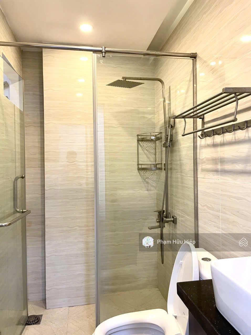 Đón Tết nhà trung tâm Phú Nhuận, gần Nguyễn Văn Trỗi - 5tầng, có hầm, thang máy, hồ bơi, giá 16,9tỷ