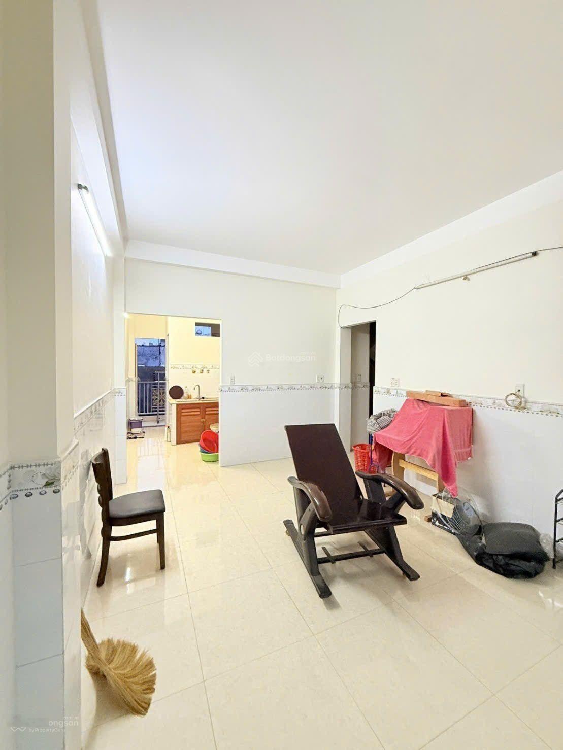 Thạnh Lộc 19, Q12, ngay chợ Cầu Đồng - 3 tầng, 117m2 8x15m - HXH hẻm thông - chỉ 6,6 tỷ