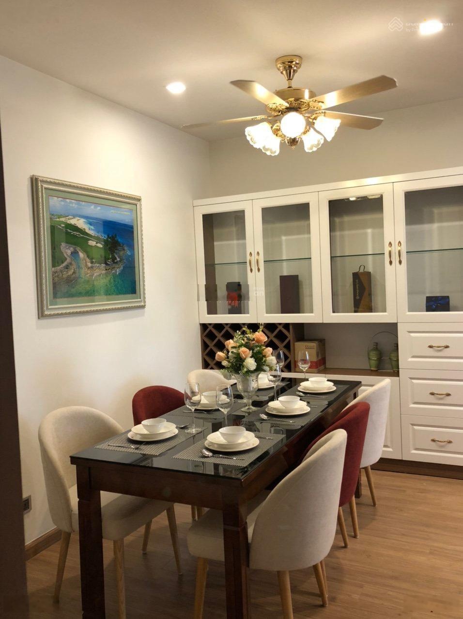 Cho thuê căn hộ Platinum Residences 6 Nguyễn Công Hoan, 117m2, 3 ngủ, đủ đồ giá 22tr/th. 0985878587