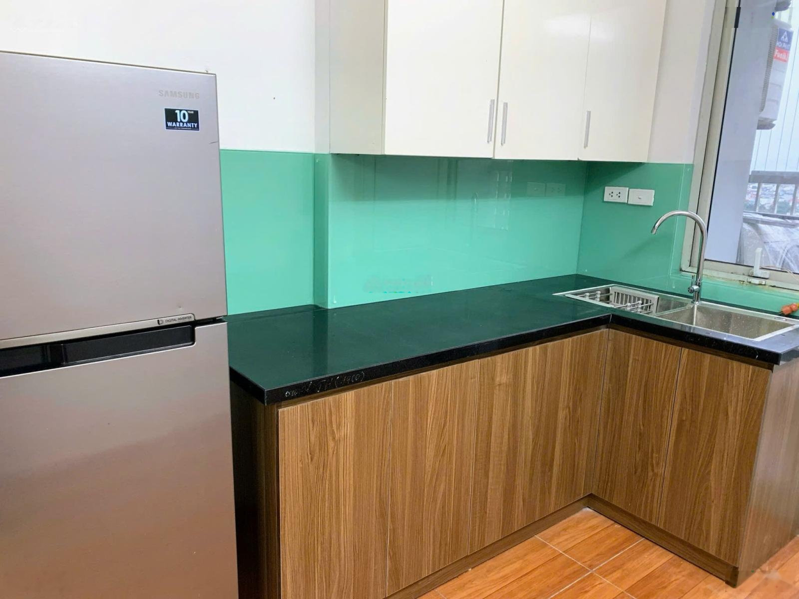 Chính chủ bán chung cư 536A Minh Khai, 75m2, 2 p. Ngủ, 2 wc, ban công ĐN, full nội thất, 85tr/m2