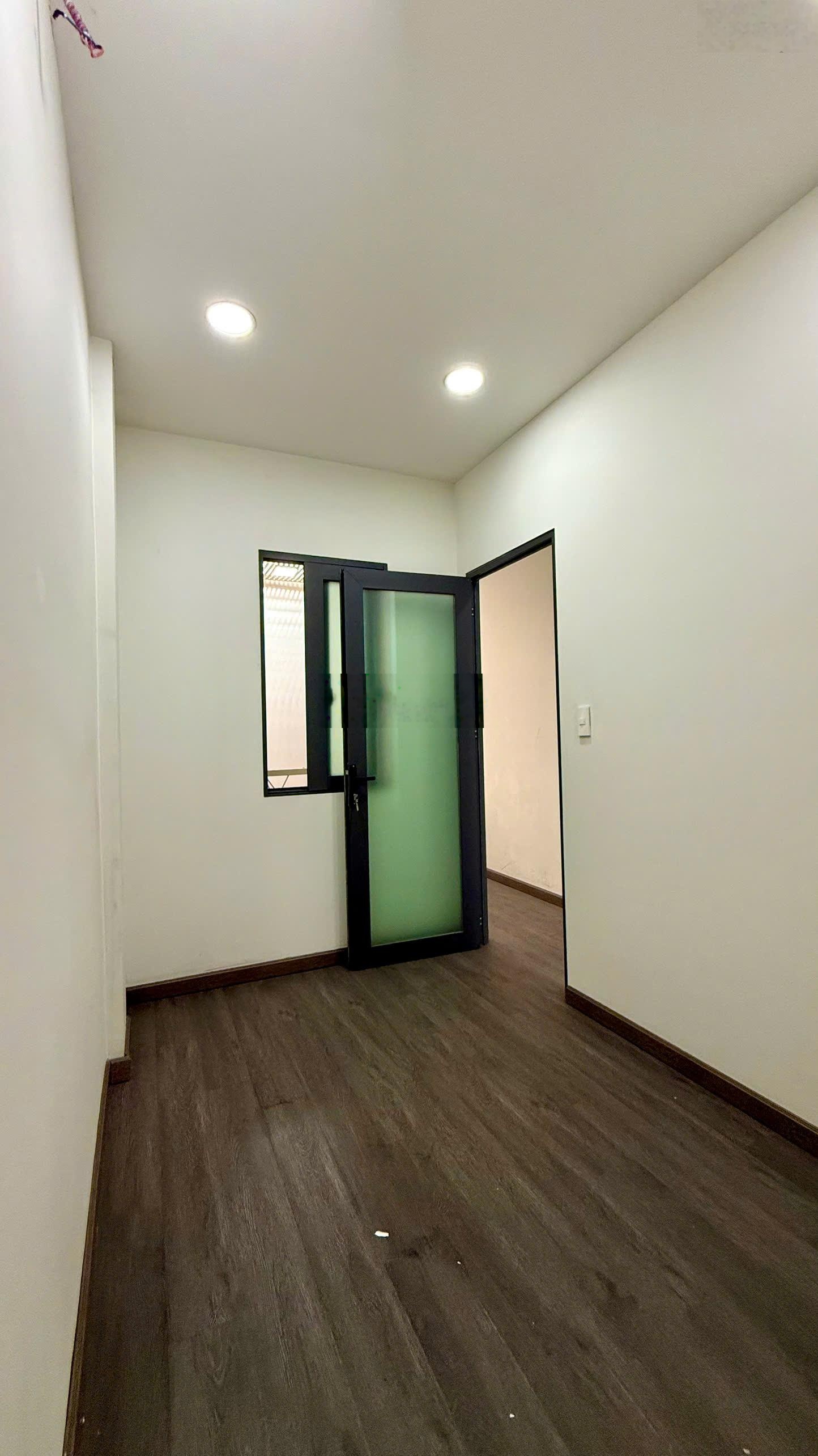 Bán nhà Mặt Tiền Võ Thành Trang, Phạm Phú Thứ TB- 33m2x 3 tầng nở hậu - đường nhựa 10m - 6.x tỷ