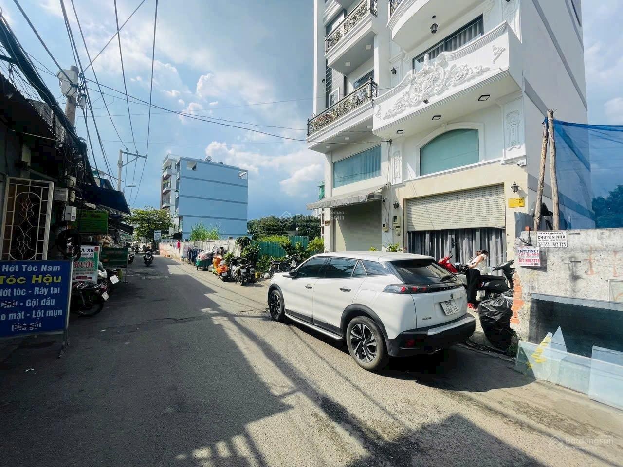 Bán nhà 11x23m, giá 16.5 tỷ, 1041 Trần Xuân Soạn kế Him Lam, Quận 7